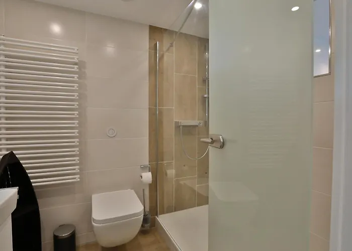 Strandkoje No 6 Apartment *